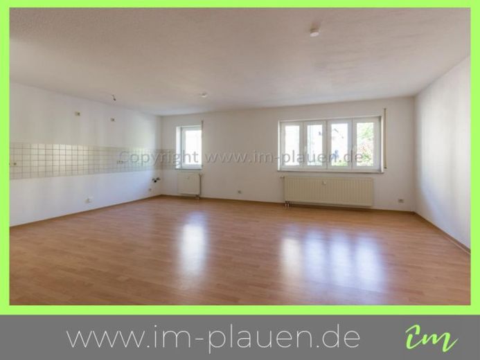Erdgeschoss – Aufzug – offene Küche | 2-Zimmer-Wohnung Plauen Zentrum – Foto 1