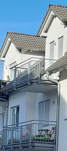 Mooie lichte 3-kamer zolderwoning – Balkon DG