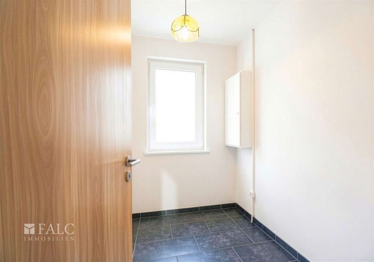 +++ Kapitalanlage mit Potenzial: Ihr Zweifamilienhaus in Ruhelage +++ – Hauswirtschaftsraum Whg. 2e