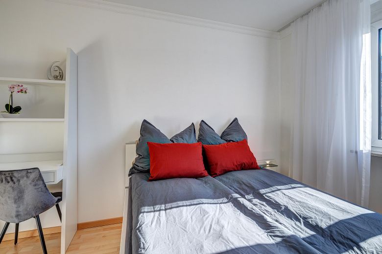Second bedroom