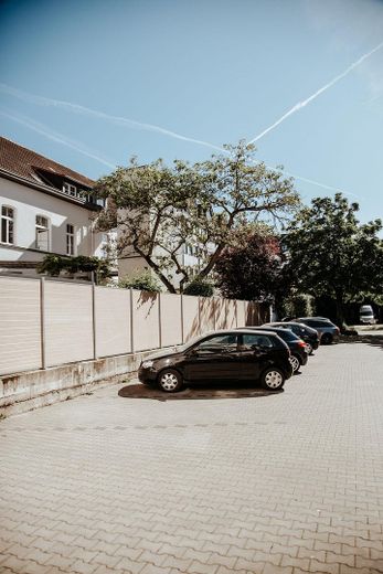 Potentzielle Parkplätze hinten