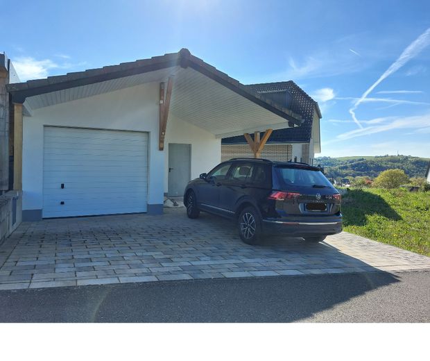 Garage und Carport