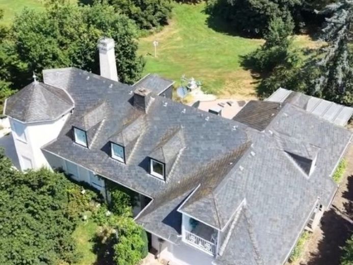Repräsentative Architektenvilla mit Turm, Einliegerwohnung & parkähnlichem Grundstück - Wohntraum! – Foto 1