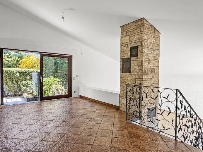 Heilbronn-Ost Bestlage: Architektenhaus mit Einliegerwohnung & Garten – Essbereich