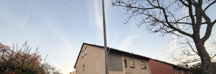 Seitenansicht von der Strasse