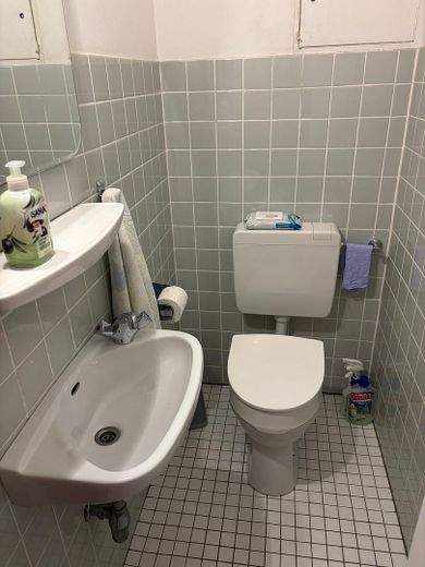 3,5-Zimmer Eigentumswohnung in Wuppertal-Elberfeld mit Ausblick über die Stadt – WC