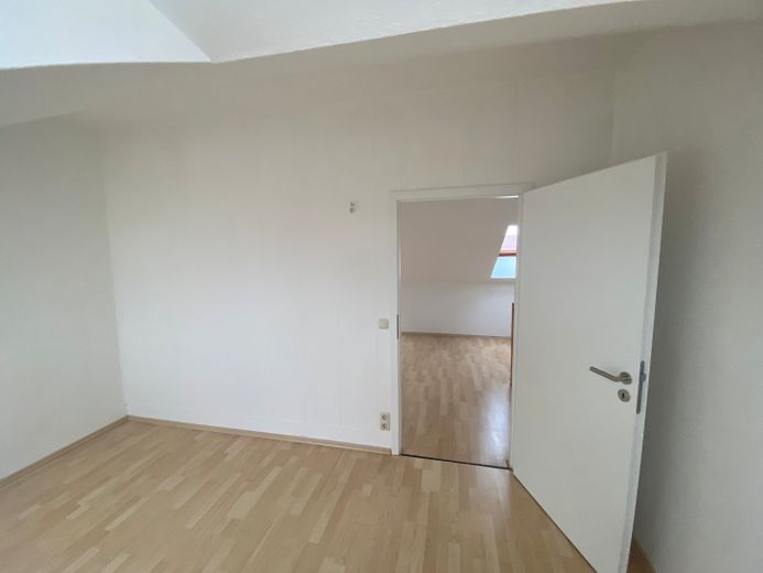 Affascinante appartamento su due livelli direttamente accanto al Rügener Park a Gersthofen – Dachgeschoss Blick von Galerie