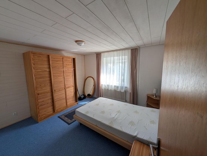 1–2-family house for sale in KN Petershausen – Schlafzimmer 1.OG