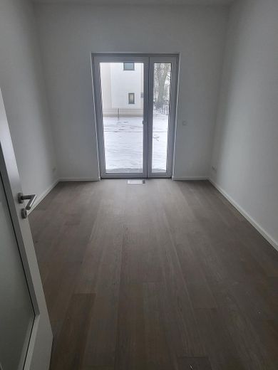 Yatırımcı veya oturucu. Falkensee-Finkenkrug'da oturmaya hazır müstakil ev – Foto 14
