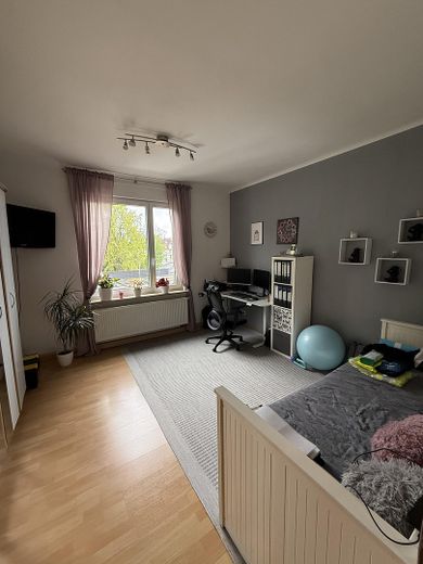 Helle 3-Zimmer-Wohnung in Untertürkheim mit Wohlfühlcharakter – Kinderzimmer