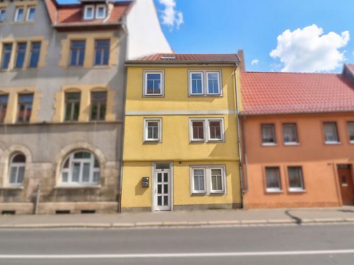 luminoso appartamento di 2 locali con balcone e cucina componibile – Foto 1