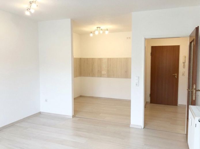 Exclusief gerenoveerd 2-kamerappartement met balkon in Dortmund-Lütgendortmund – Blick in Küche