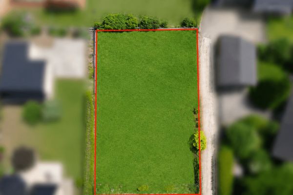 Verwirklichen Sie Ihren Traum vom Eigenheim-Baugrundstück in zweiter Reihe in Fredersdorf-Vogelsdorf