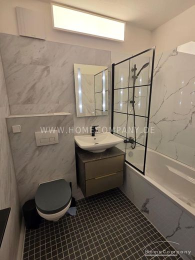 28370 HomeCompany Dresden Möbliert/Furnished Studio Apartment in Dresden-Kleinpestitz/Mockritz mit Balkon max. 2 Personen – 9c90b7591e86df3a27a70f81a160226ccff2a013.jpg
