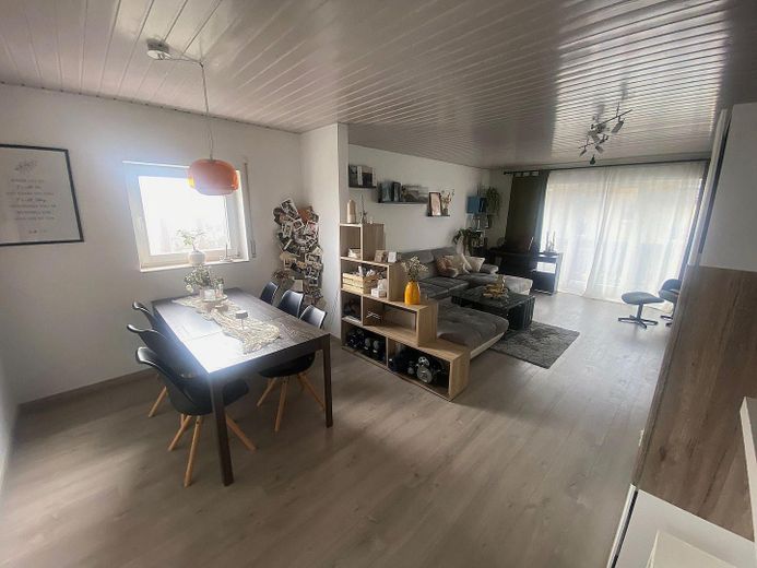Wohnzimmer (Essbereich)