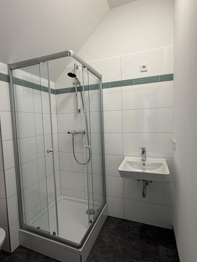 Klimatisierte Wohnung - Erstbezug nach Kernsanierung – Bad
