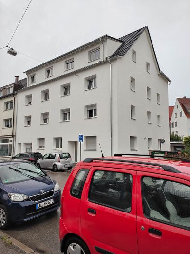 Exklusive 3 - Zimmer-Wohnung in zentraler Lage mit großem Balkon – Außenansicht
