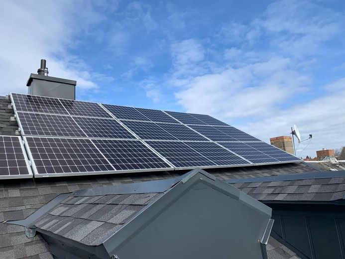 TOP-kapitaalinvestering, MFH met 4 wooneenheden nabij het centrum van Reichenbach – Solar