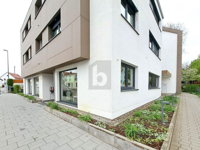 MODERN IN EXZELLENTER LAGE PLUS TIEFGARAGE – Foto 1