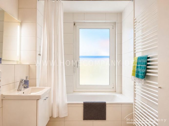 Hochwertig möblierte 2-Zimmer-Wohnung mit Balkon – fa45268241809e356771720701fcbf80a904ffbd.jpg