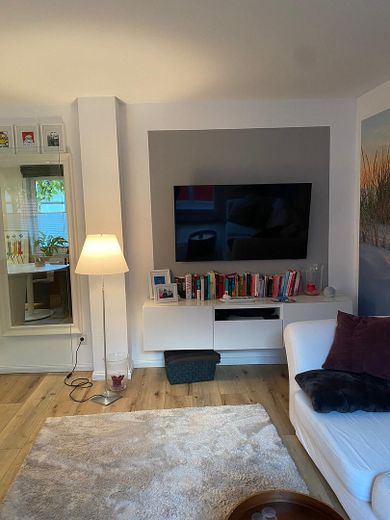 Hübsches, möbliertes Apartment in BH-Schlewecke mit Dampfbad – Flat TV wandhängend