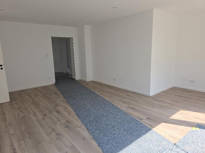 Zentral & Gemütlich: Attraktive 4-Zimmer-Wohnung in Eschborn – फोटो 11