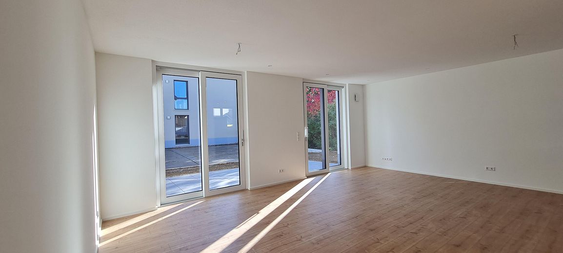 Neuwertiges Reihenmittelhaus in Bad Säckingen Wallbach – Wohnzimmer