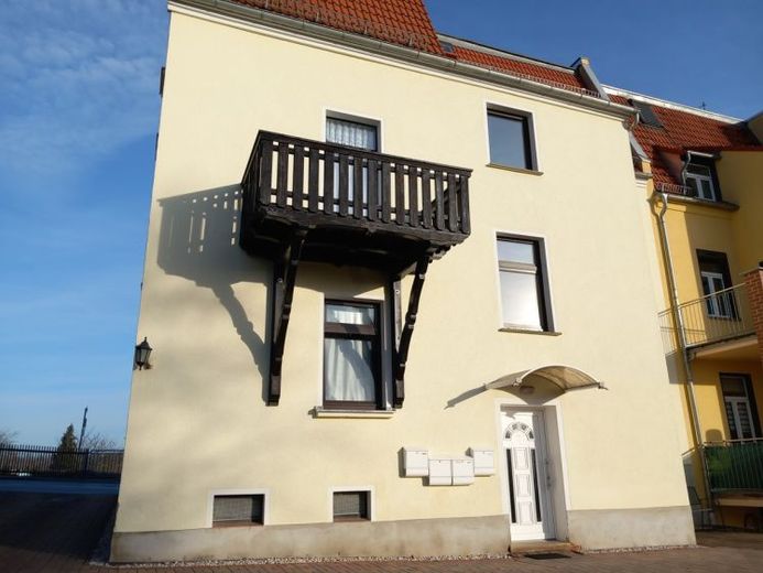 Mehrfamilienhaus mit 4 Wohneinheiten am Stadtrand von Crimmitschau, Provisionsfrei! – फोटो 1