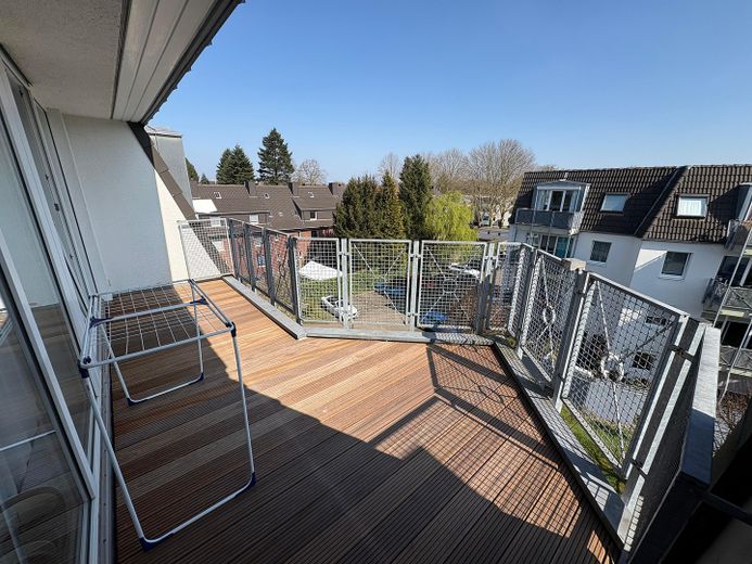 APPARTAMENTO DI 2 LOCALI SENZA PROVVIGIONE CON AMPIO BALCONE IN POSIZIONE CENTRALE – Balkon