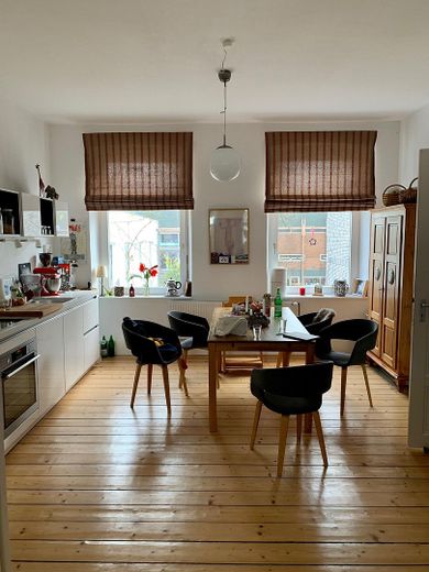 Familienwohnung Altbau