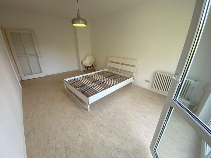 Gotowe do zamieszkania, jasne mieszkanie 2-pokojowe, Prenzlauer Berg, ogrzewanie miejskie – Zimmer groß 3