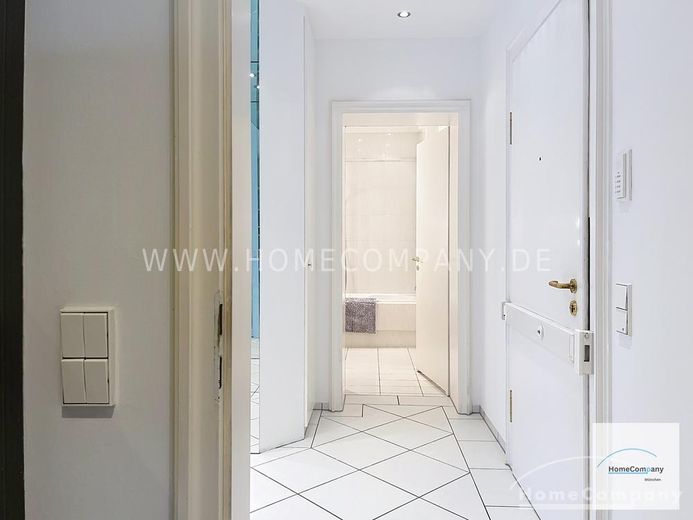 Logement meublé exclusif à Schwabing – directement au jardin anglais – 51591741f6d3c1c508a5ff98b4e777e853235726.jpg
