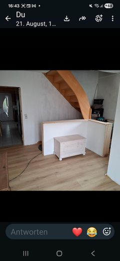 Einfamilienhaus mit Photovoltaikanlage – Flur EG