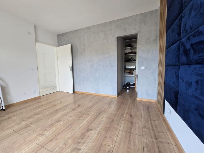 Moderne Penthousewohnung mit 3 Zimmern und EBK – Foto 20