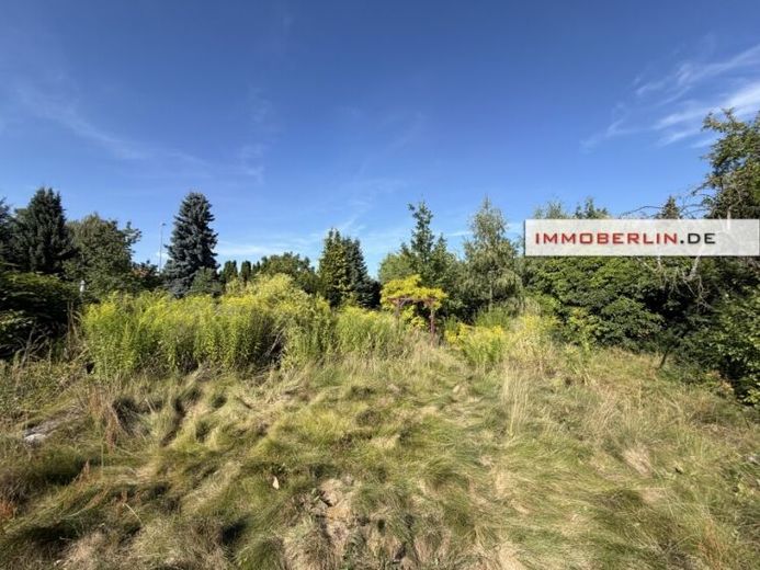 IMMOBERLIN.DE - Terreno edificabile molto attraente in una posizione adatta alle famiglie – Foto 1