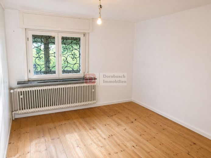 Freistehendes, idyllisch gelegenes, Häuschen in Mühlheim am Main – Schlafzimmer