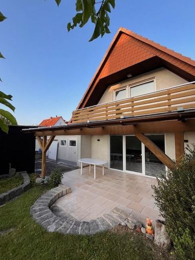 Haus 1 Terrasse Garage