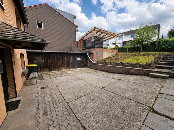 Provisionsfrei - Einfamilienhaus mit Garten – Foto 3