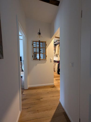 Flur OG, rechts Ankleide