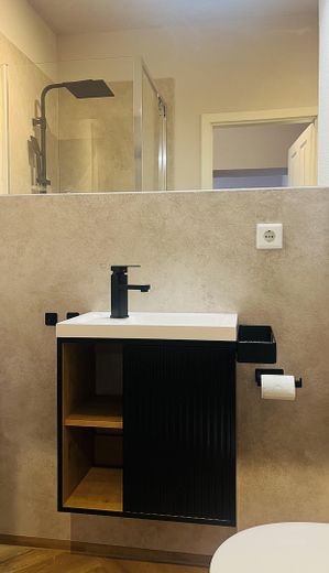 City-Apartement, frisch saniert, voll möbliert, bezugs- und provisionsfrei – Foto 11