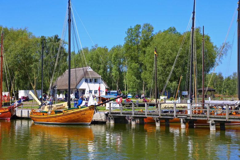 Hafen Dierhagen Foto Wikimedia