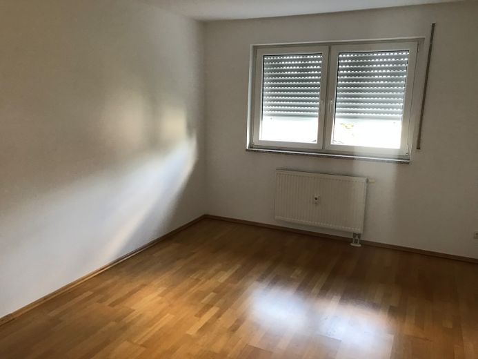 Hell und sehr gut geschnitten! Wohnung mit viel Platz und einem großen überdachten Balkon. – Kinderzimmer
