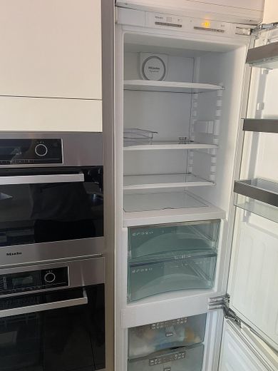 Stilvoll möblierte ruhige 3-Zi. Whg. | 80qm | optimale Anbindung – Foto 11