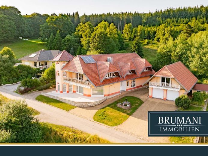 BRUMANI | Esclusivo immobile residenziale in posizione panoramica privilegiata sulle rive del Lago di Schluchsee – Foto 1