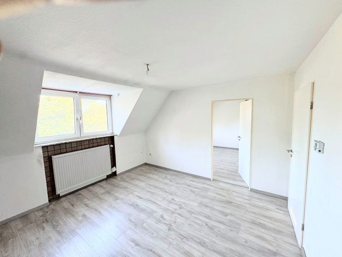 Acogedor apartamento con jardín en una tranquila calle sin salida y cocina – Foto 1