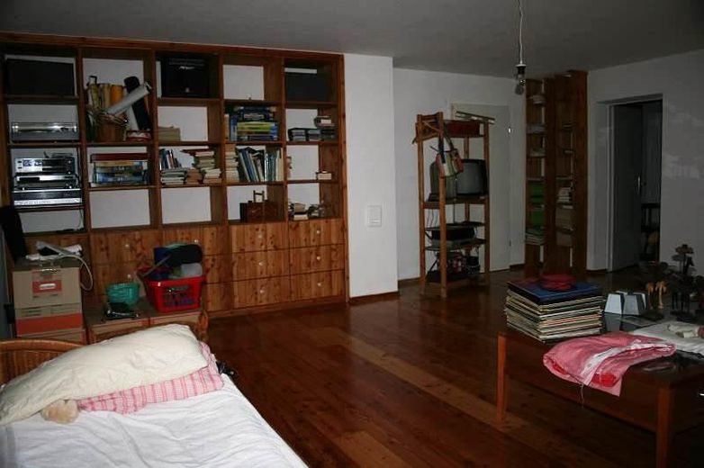 Familienfreundliches Landhaus – von privat – UG Hobbyraum -3