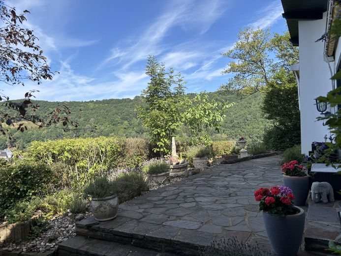 Proprietà unica in posizione isolata da sogno – Foto 3