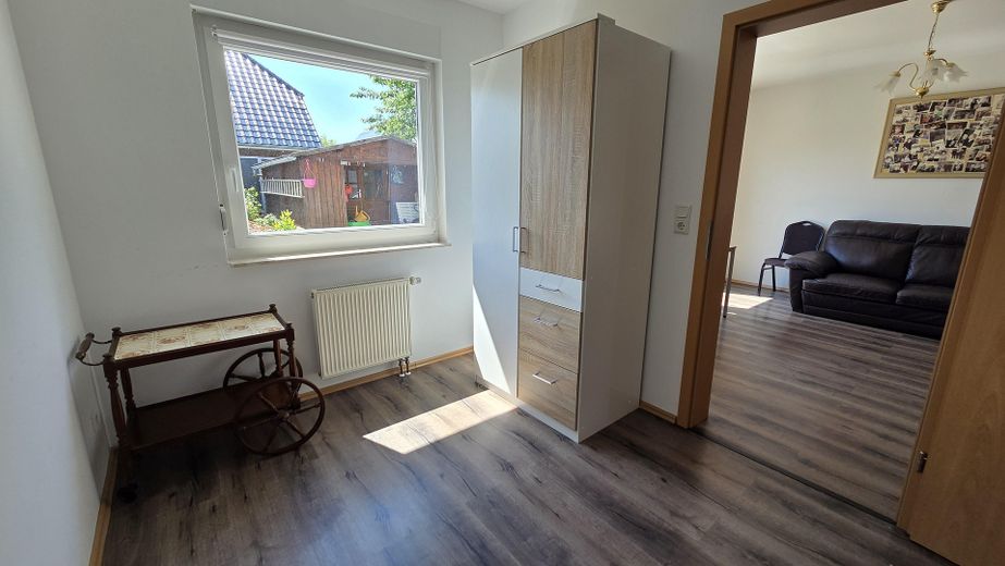 Élégante maison individuelle avec logement indépendant – Schlafzimmer Einliegerwohung