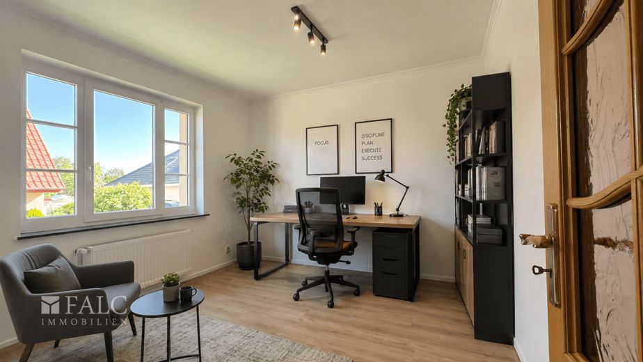 ***Ihr neues Zuhause - Einfamilienhaus mit Kamin, Sauna &amp; schönen Gartenbereich*** – Beispielbild Arbeistzimmer