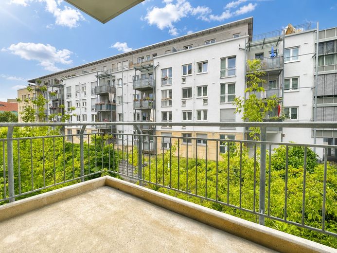 Aufgepasst! Sanierte 2-Raumwohnung mit Balkon in der Mansfelder Straße! – Balkon